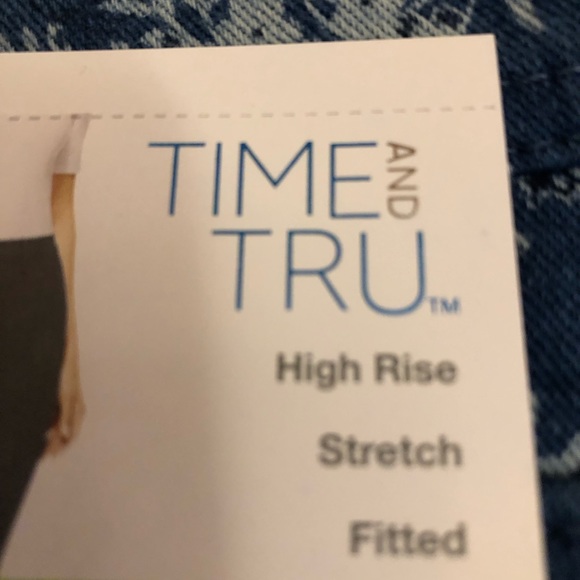 TIME & TRU Womens Blue With Print Distressed Jeggings Size XL 16-18 Pull On New - Picture 6 of 7